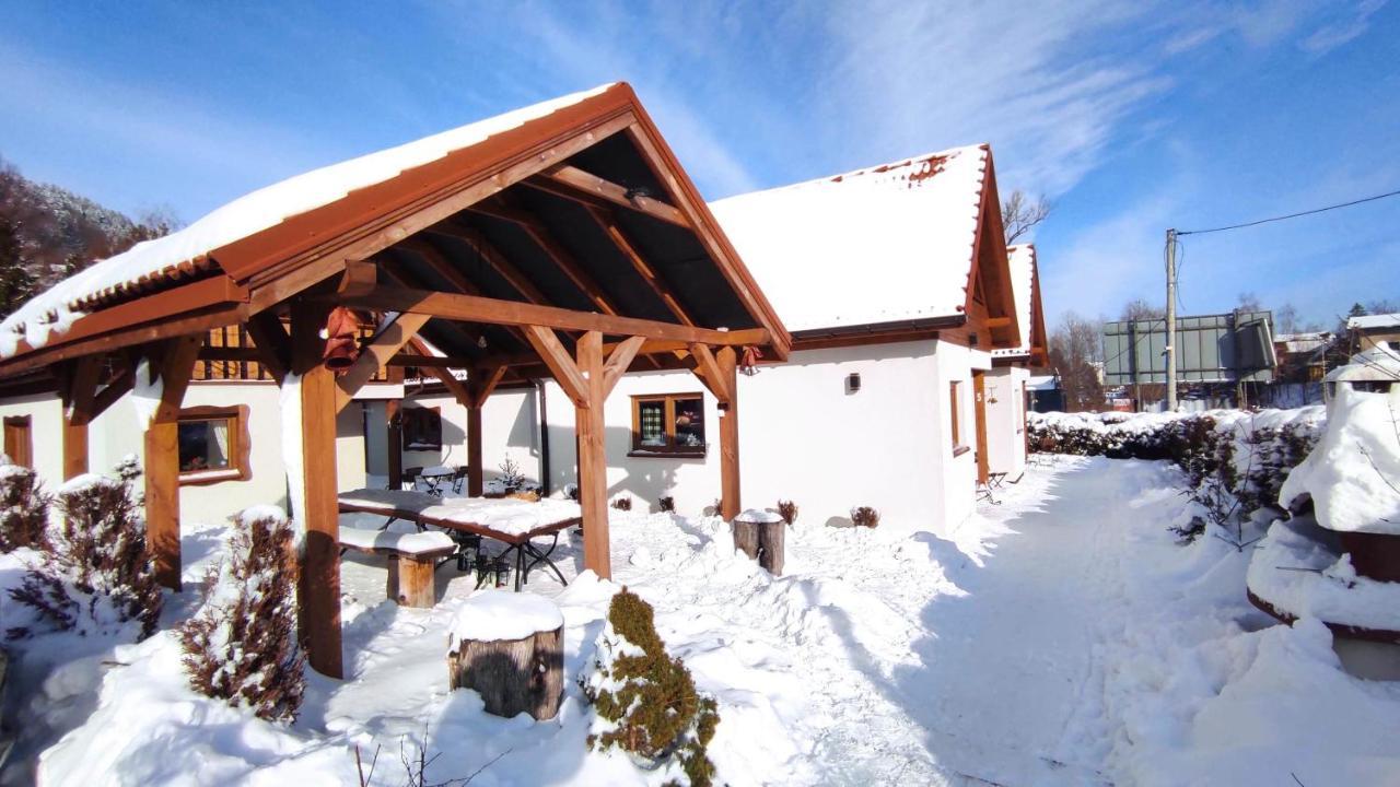 Mala Osada Domki Z Jacuzzi Przy Gondoli Szczyrk Exterior photo